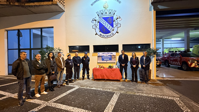 Projeto Vencedor do Or&ccedil;amento Participativo da Junta de Freguesia de Machico entregue aos Bombeiros Municipais de Machico