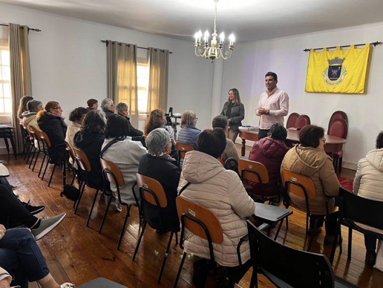 A&ccedil;&atilde;o de Sensibiliza&ccedil;&atilde;o "Compostagem Dom&eacute;stica"