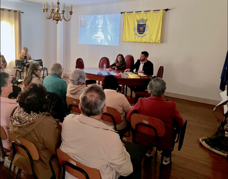 Apresenta&ccedil;&atilde;o do livro &ldquo;Rosa dos Ventos Po&eacute;ticos&rdquo; de Teresa Faria