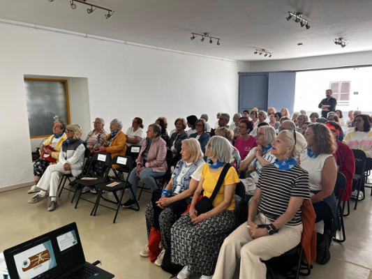 Universidade S&eacute;nior de Machico recebe grupo da Pol&oacute;nia 