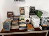 A Junta de freguesia de Machico informa que possui diversos livros para doar!